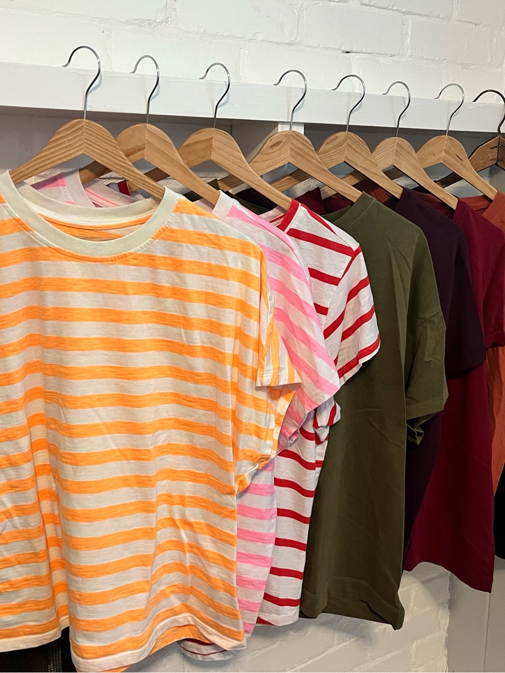 Lot of 8 Tee Shirts Various Brands